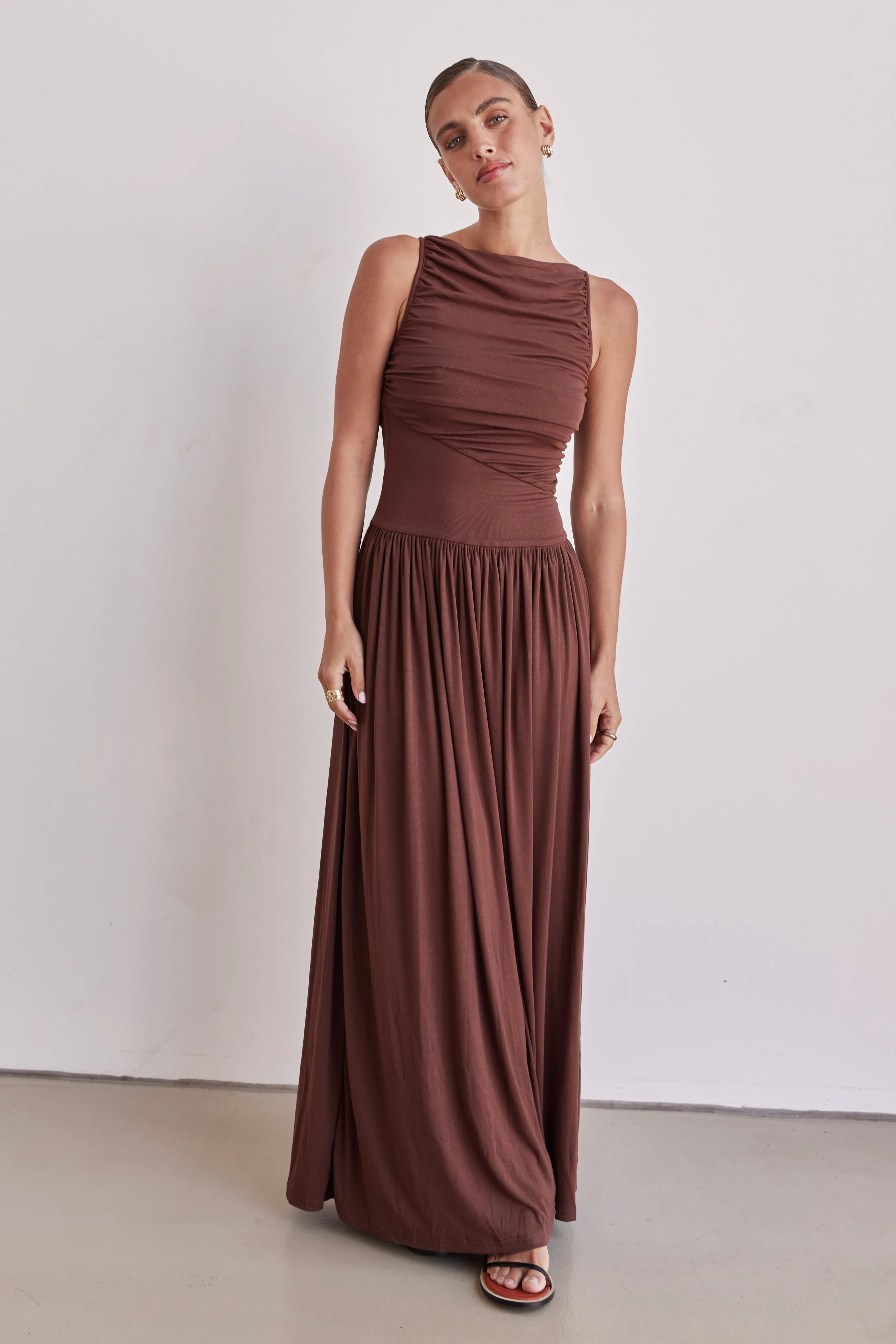 Arielle Maxi Dress (Chocolate)