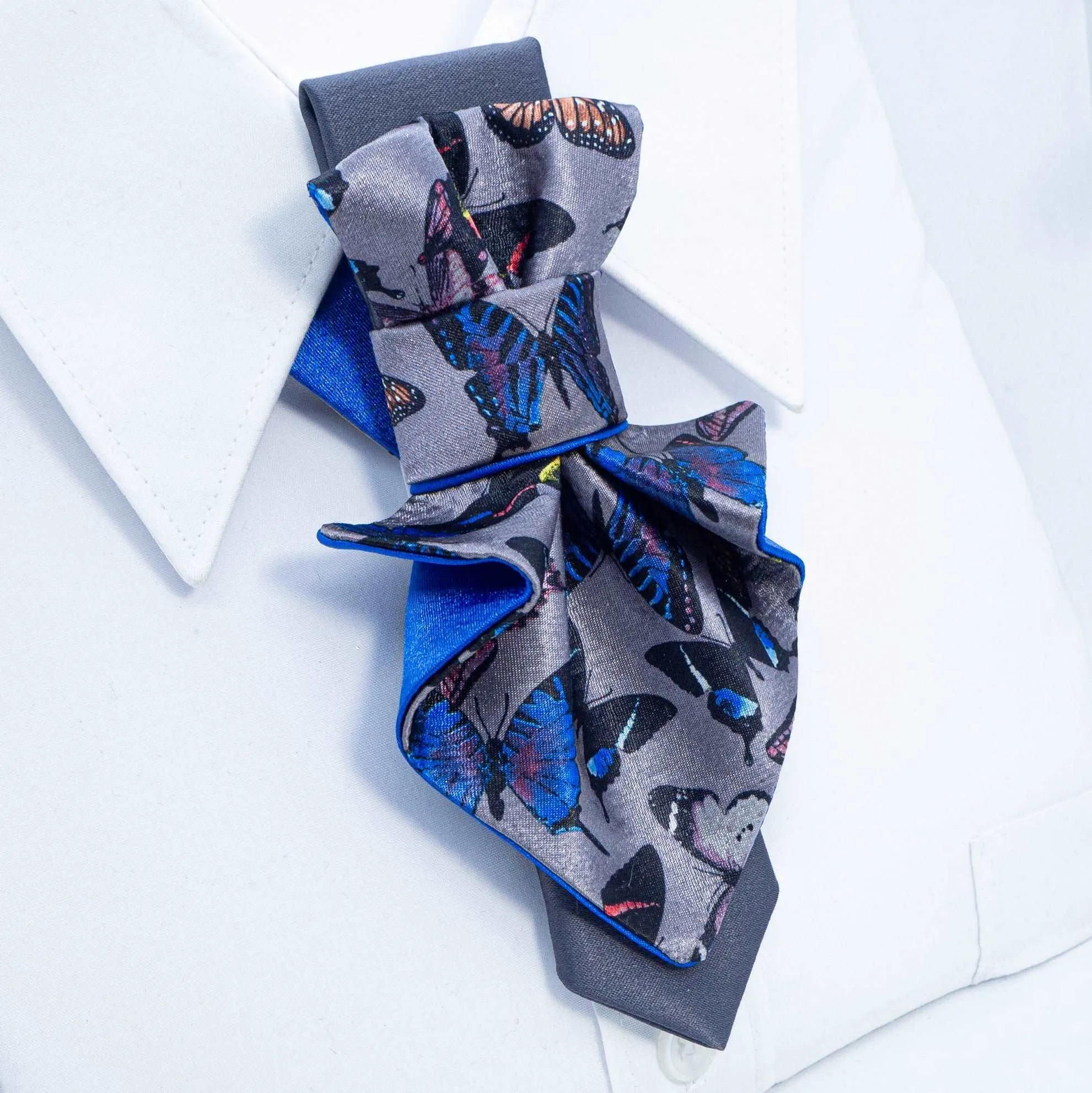 BOW TIE BUTTERFLY JABOT