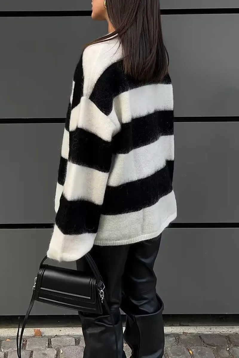 Casual Stripe Fluffy Contrast O Neck Sweaters