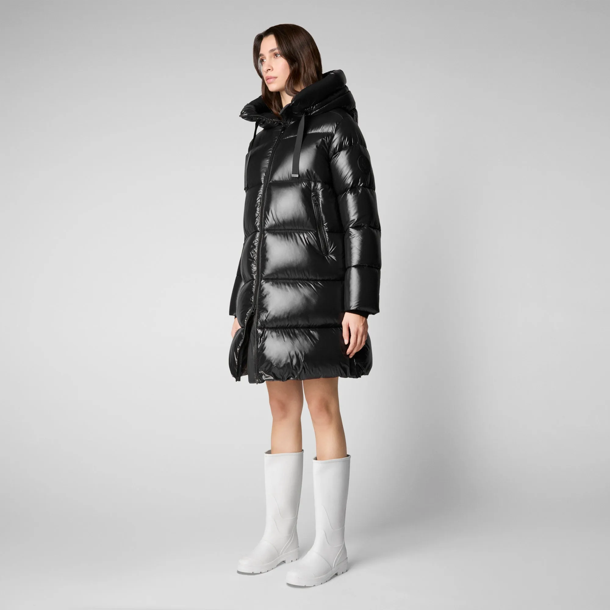 Women's Isabel Hooded Puffer Coat in Black